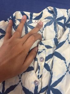 Blue &amp; White Printed Kurta