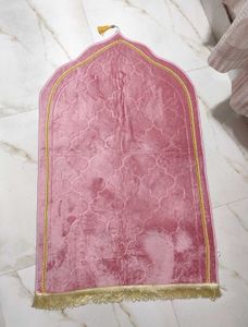 Aesthetic Prayer Mat 🥺😍✨ | GRAB FAST