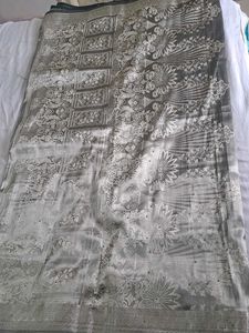 pure banarasi silk Green with rich Pallu