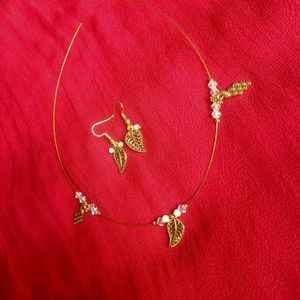 Peacock And Leaf Charm Chain