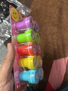 10 Pcs Animal Carton Emoji Face Design Stamps