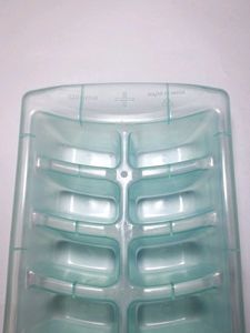 ICE CUBE TRAY SILICONE PLASTIC LIGHT GREEN 16CUBES