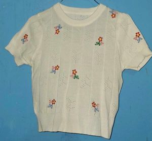 Floral Embroidered Knit Top