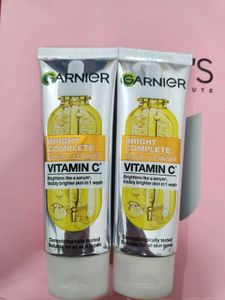 Combo Garnier Vitamin C Cleanser