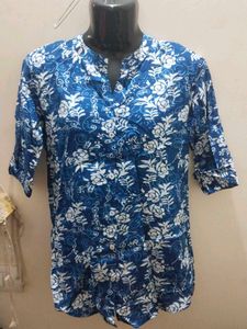 🎉SALE‼️Floral Formal Top