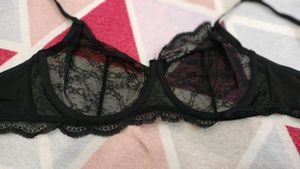 Hunkemoller Lace Bra 36F