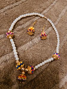 Pearl Necklace & Earrings Set