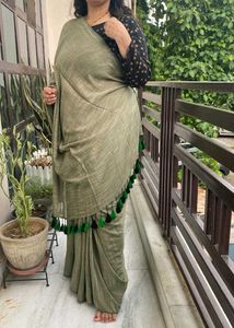 Suta Green Plain Saree Without Blouse