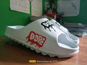 Men Chappal