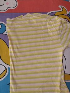 Chic Dressberry Striped Tshirt