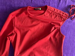 Elegant Red Midi Dress