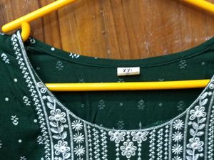 GentlyUsed DarkGreen Embroidered Kurti+Dupatta XXL