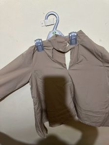 New Top Never Used