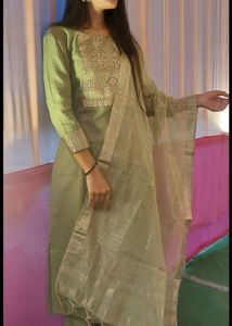 Elegant Green Kurta Set