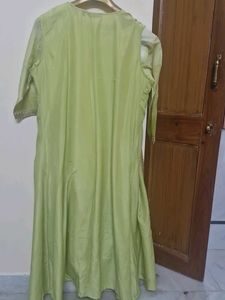 Elegant Embroidered Kurti with sleeveless jacket