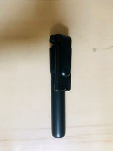 Bluetooth Selfie Stick,End Tripod