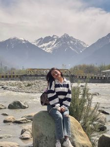 new collar lining sweatshirt