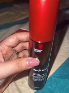 Medicube  Red Acne Body Peeling Shot