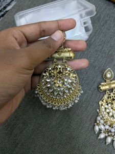 White Pearl Earrings