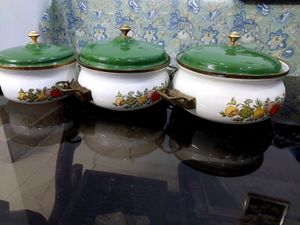 Vintage Enamelware Pot Set