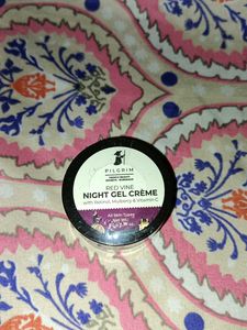 pilgrim night gel cream