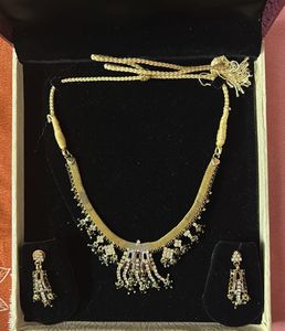 Elegant Gold Tone Necklace and Earring Set