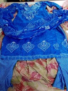 Beautiful Salwar Suit & Duppata For Donation