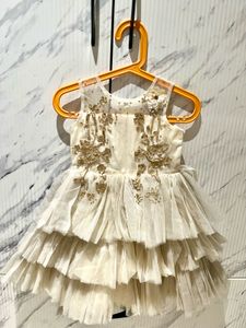 Elegant Ivory & Gold Party Dress Size 20