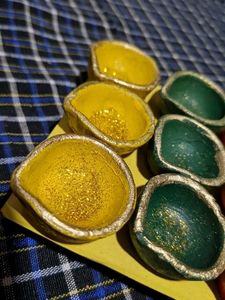 Set Of Diyas