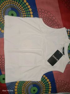 White 🤍 Luxury Cutout Crop Top