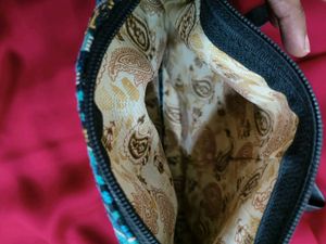 Striped handcrafted Crossbody Bag