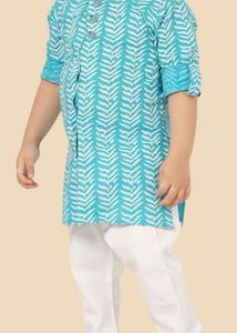 Boy&#39;s Printed Kurta Shirt