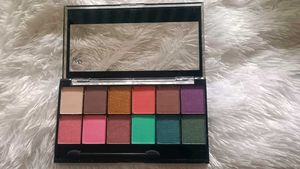 Lakme Eyeshadow Palette