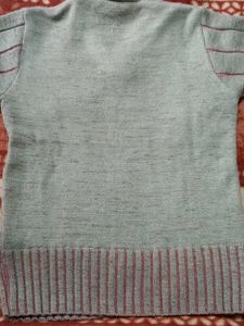 Embroidered Detail Knit Sweater