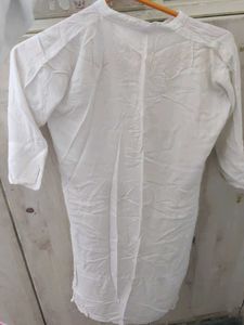Elegant White Tunic Top