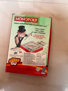 Monopoly Grab &amp; Go Game