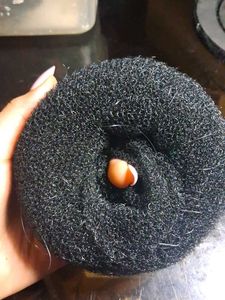 donut bun for hairstyle