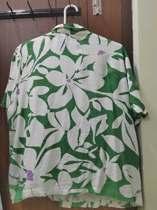 Floral Print Short Sleeve Button-Up
