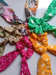 Combo Of 5 Scrunchies Rubber Band