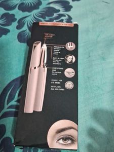 Eyebrows Razor