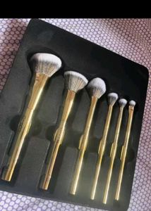 Mars Brushes Set
