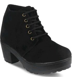 Black Heeled Ankle Boots for women (UK 8) size