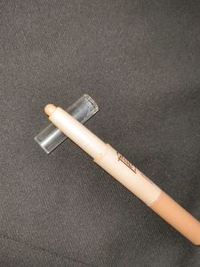 Glam21 Duo Concealer and Corrector Pen