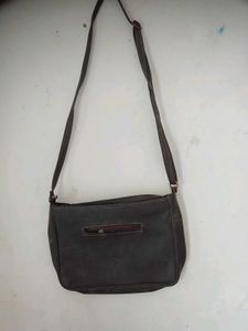 London Crossbody Bag