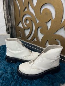 White Boats