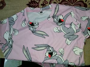 Women&#39;s Oversized T-shirt.