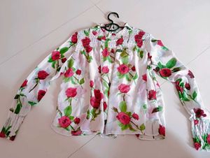 White Top With Beautiful Red Rose Print..