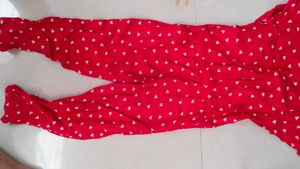 Babyhug original red colour jumpsuit 3 to 4 years