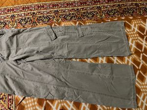 Urban Outfitters Y2K Cargo Pants