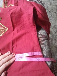Womens Wine RED Colour Printed Kurti - M